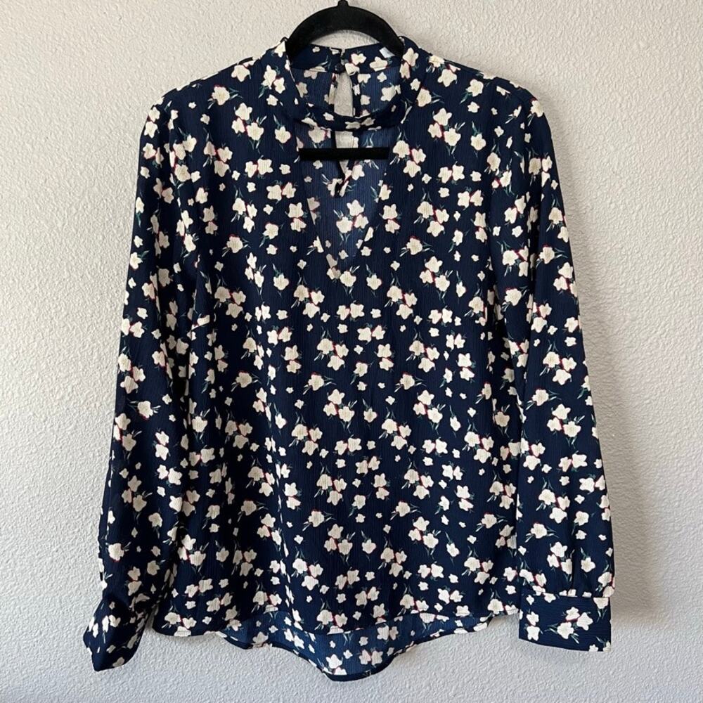 Urban Outfitters Navy Floral Print Long Sleeve Mock Cutout V Neck Blouse Medium